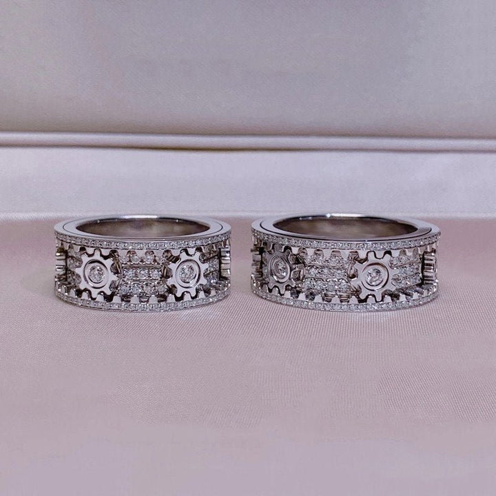 GEAR DIAMOND RING
